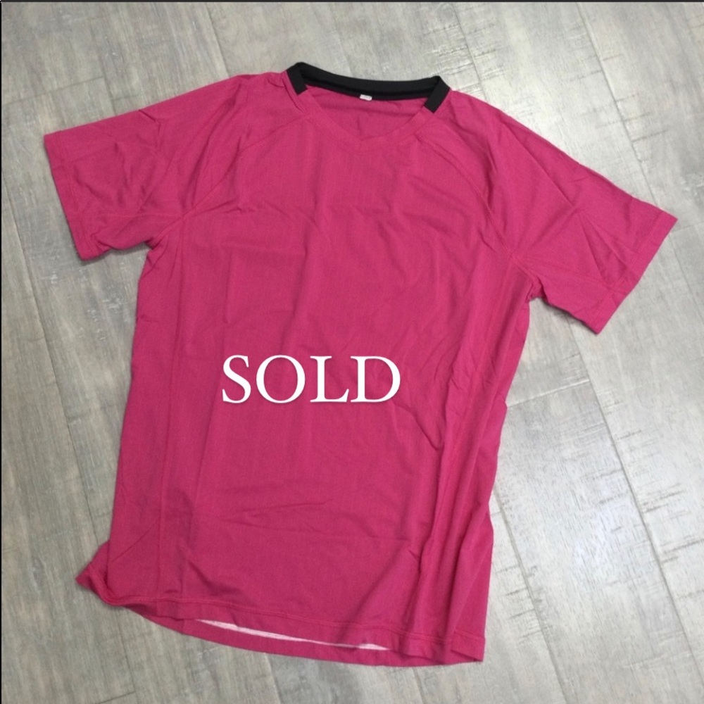 Men’s Lulu Lemon Short Sleeve Shirt…